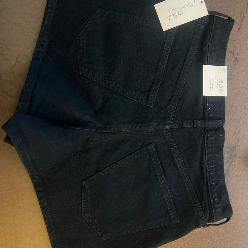 Universal Thread Black Jean Shorts - Picture 2 of 2